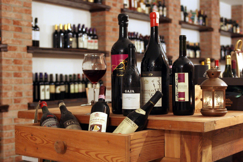 Willa Agriturismo La Virginia Revello Zewnętrze zdjęcie