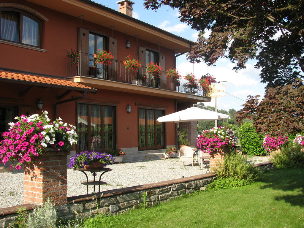 Willa Agriturismo La Virginia Revello Zewnętrze zdjęcie