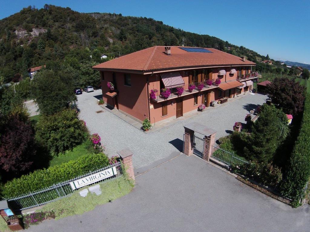 Willa Agriturismo La Virginia Revello Zewnętrze zdjęcie